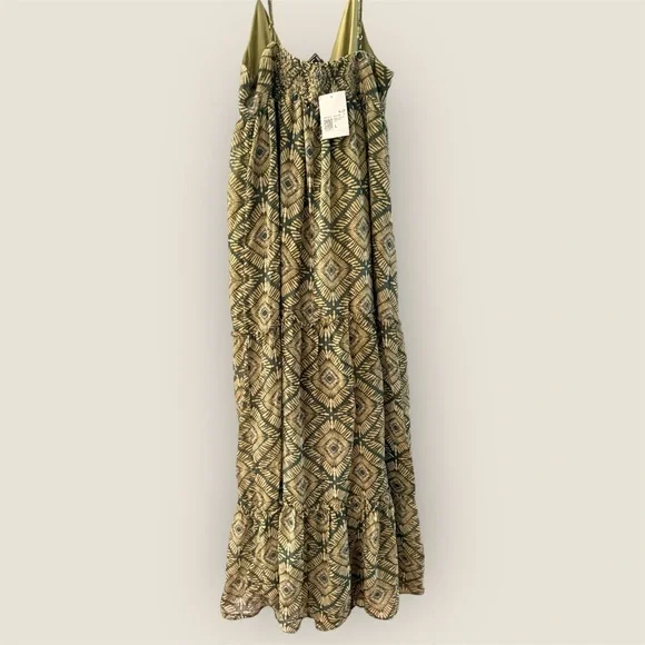 NWT Forever 21 Geometric Olive and Black Maxi Dress - Picture 3 of 7